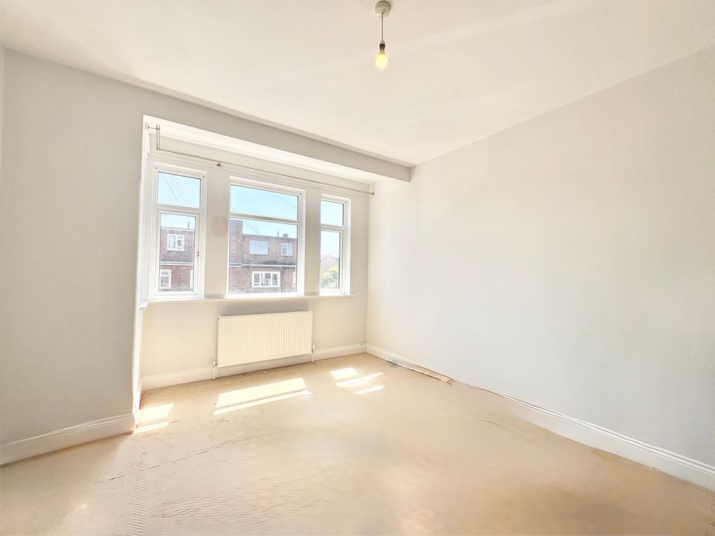 Property photo 3 of 6 Bedroom One