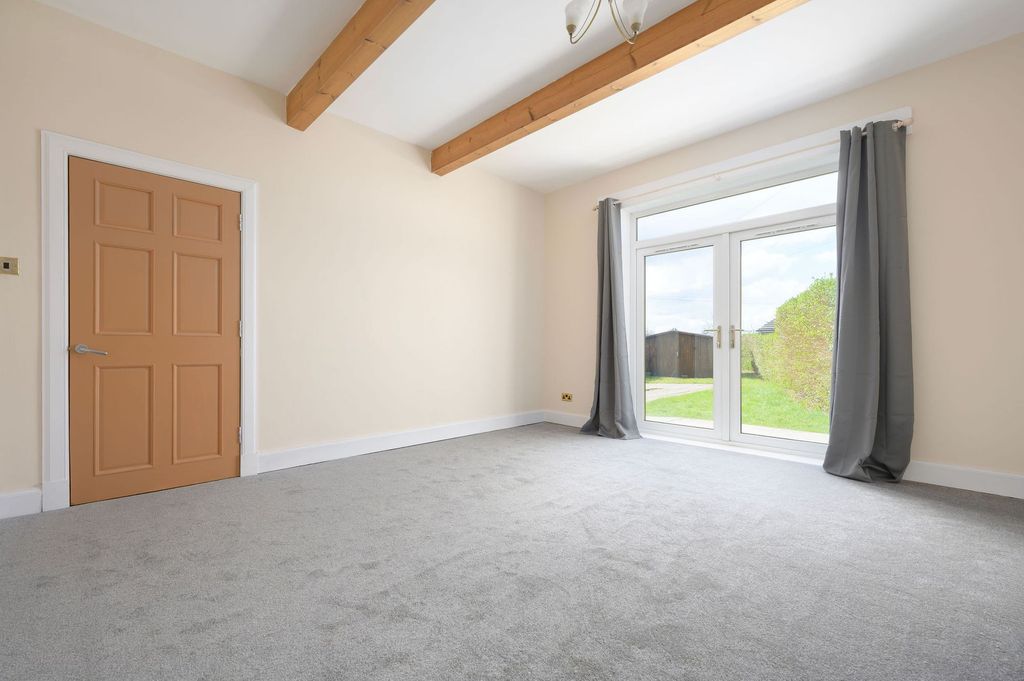 Property photo 3 of 30