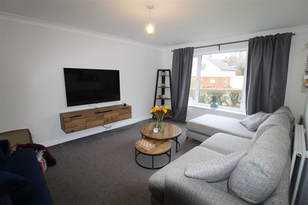 Property photo 2 of 11 Img_0136.Jpg