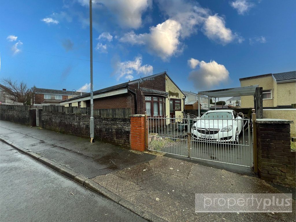 Property photo 1 of 13 Picture No. 02