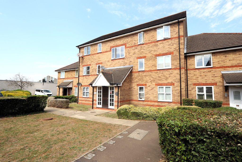 Property photo 1 of 12