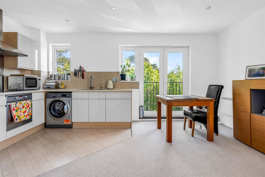 Property photo 2 of 14 Internal-11.Jpg