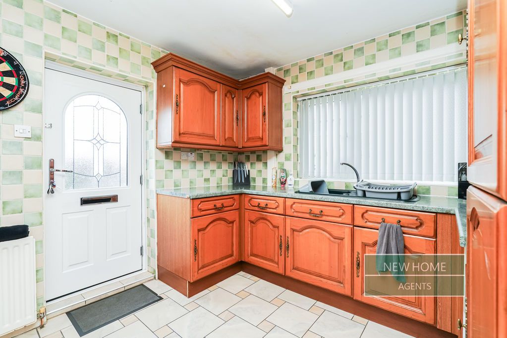 Property photo 3 of 18 Photo 7