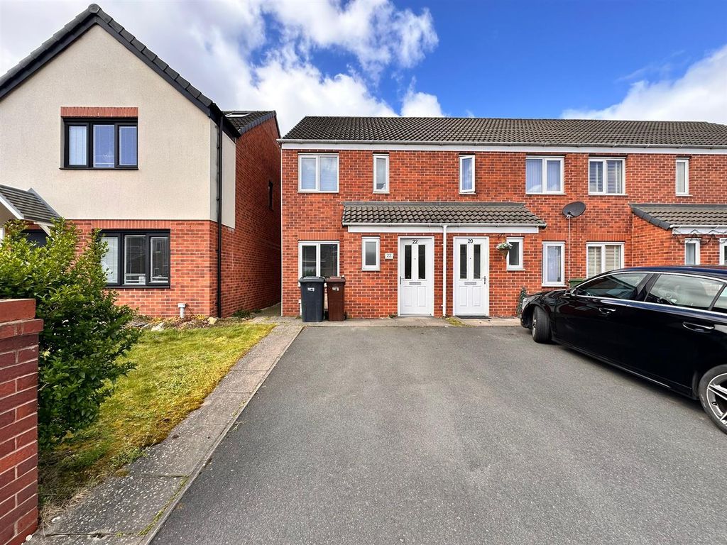 Property photo 1 of 11