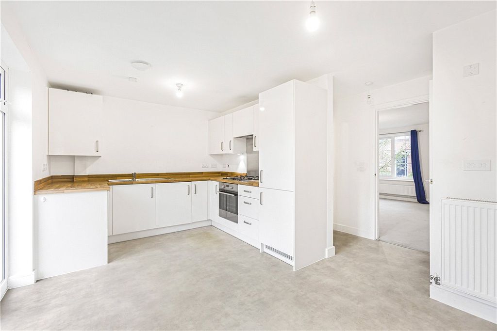 Property photo 3 of 16 Picture No. 03