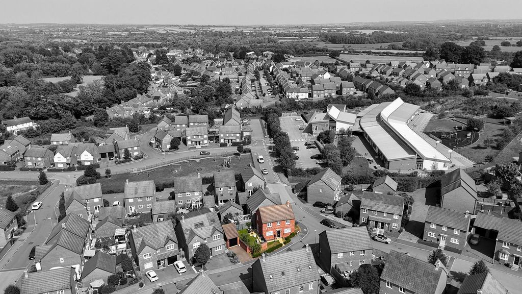 Property photo 3 of 22