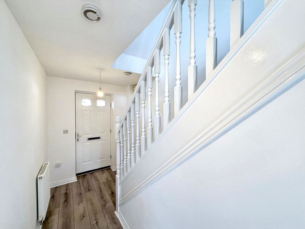 Property photo 3 of 23