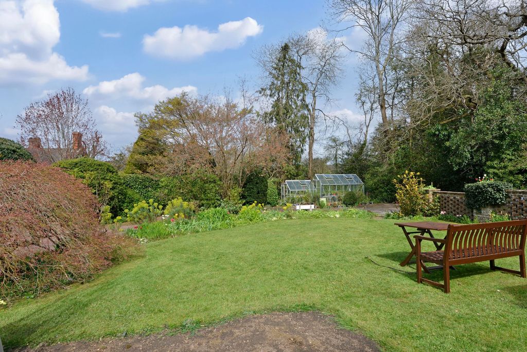 Property photo 3 of 19