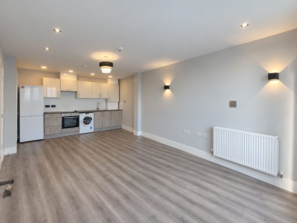 Property photo 2 of 13
