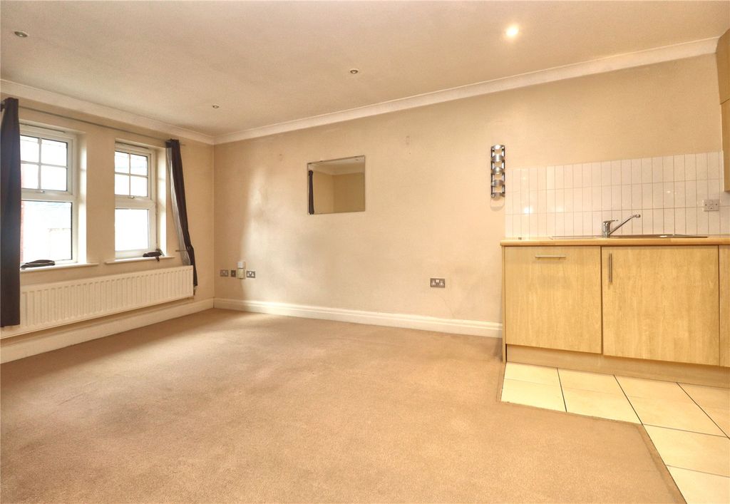 Property photo 3 of 7 Picture No. 05