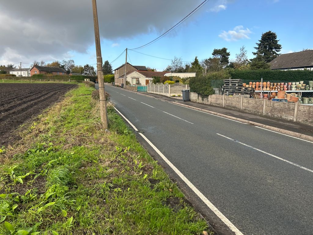 Property photo 3 of 4