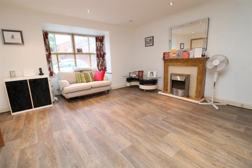 Property photo 3 of 17 Img_7670.Jpg