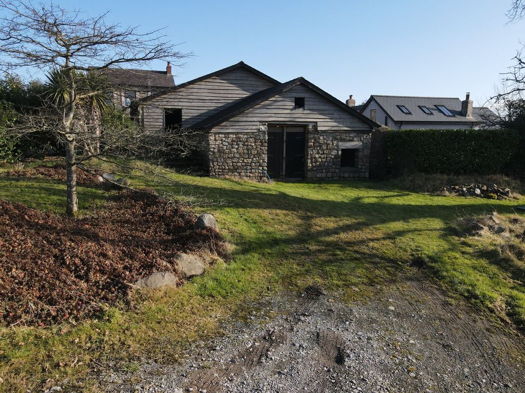 Property photo 3 of 19