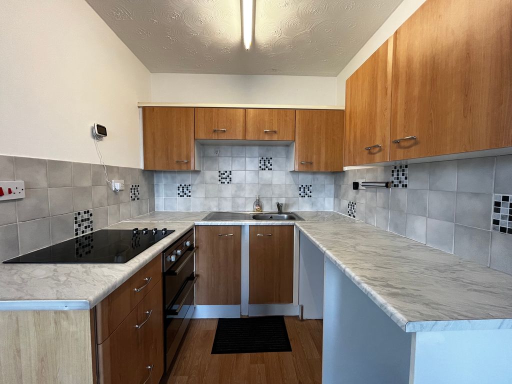 Property photo 3 of 6 Annex