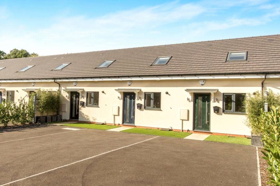 Property photo 1 of 18 Front