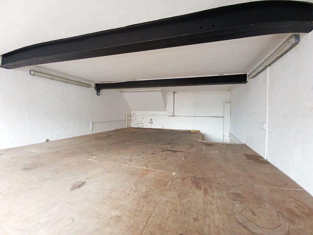 Property photo 3 of 5