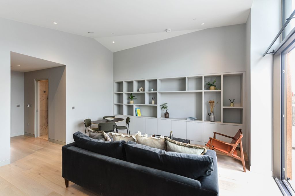 Property photo 3 of 13 Flat 4 Carnaby Lofts-10