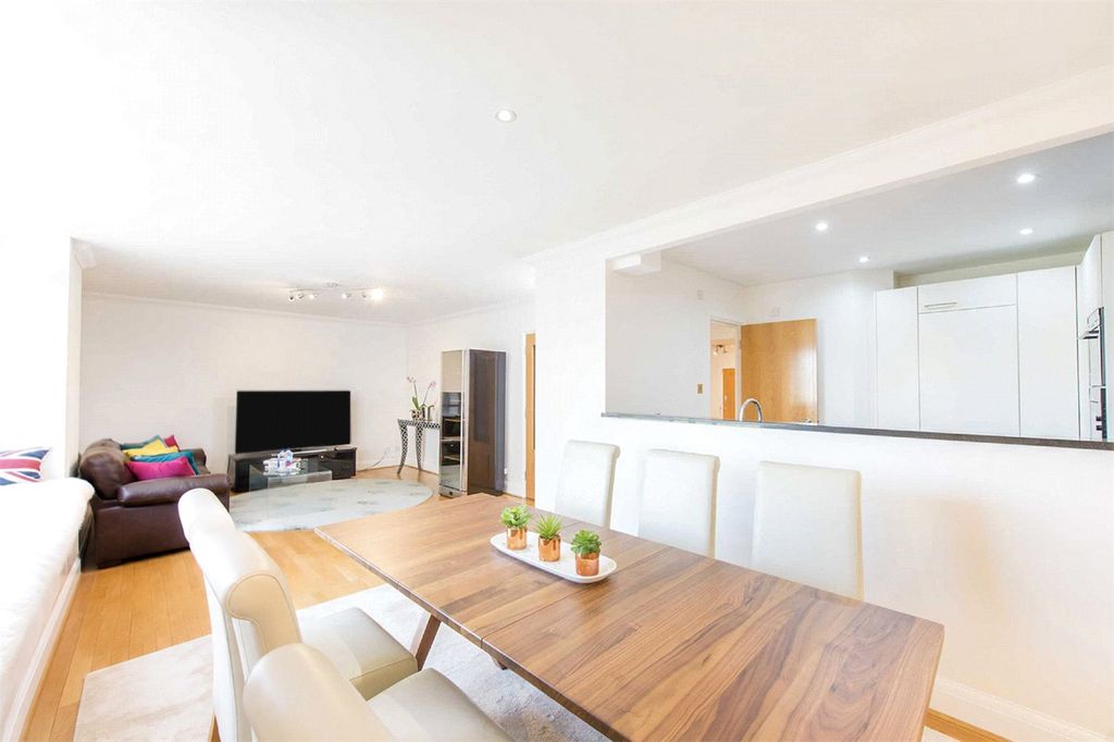 Property photo 1 of 13 Reception Room