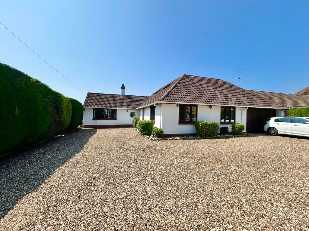 Property photo 2 of 30