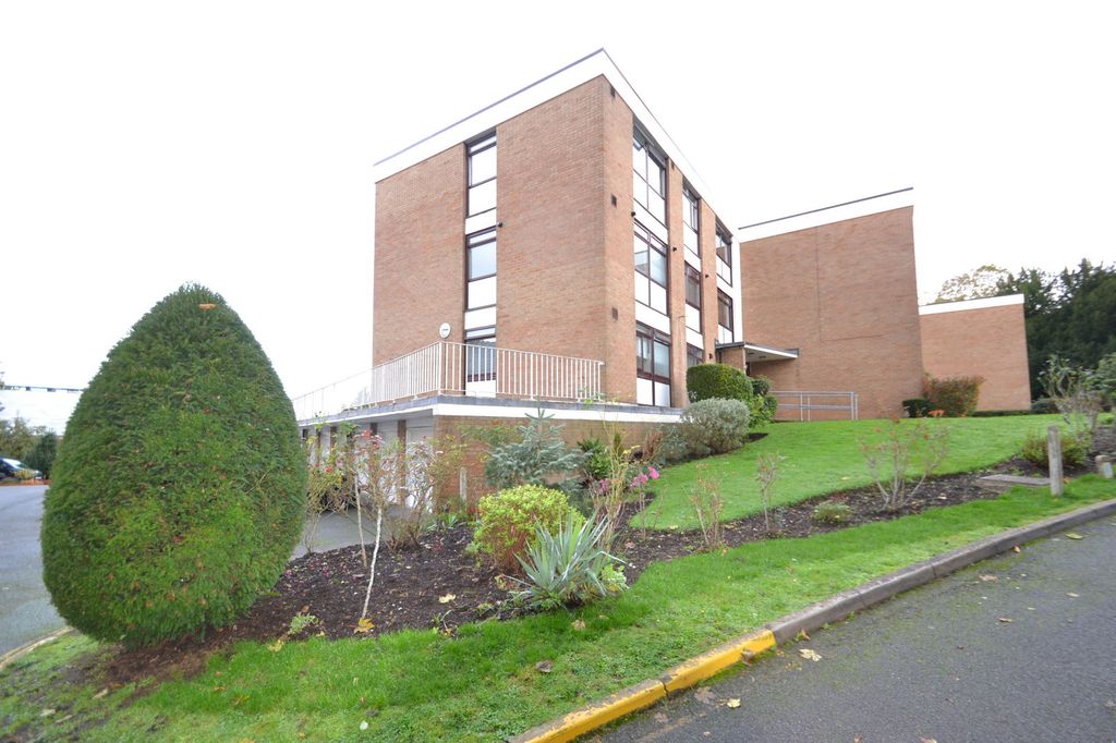 Property photo 1 of 15