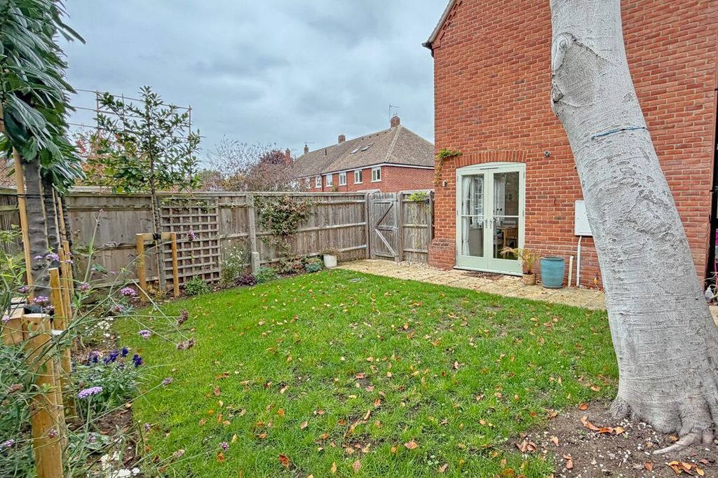 Property photo 3 of 15