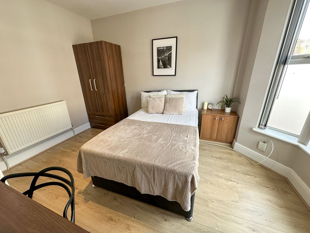 Property photo 3 of 11 1-File_031