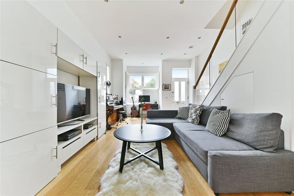 Property photo 1 of 10 Picture No. 04