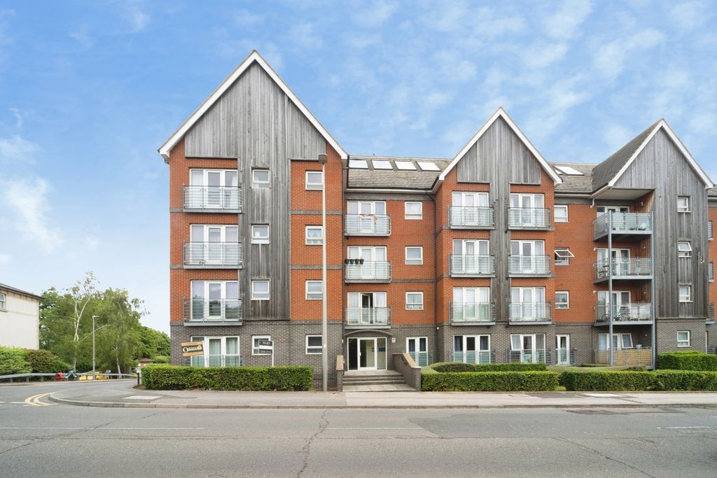 Property photo 1 of 16 Pbox-Img.Jpg