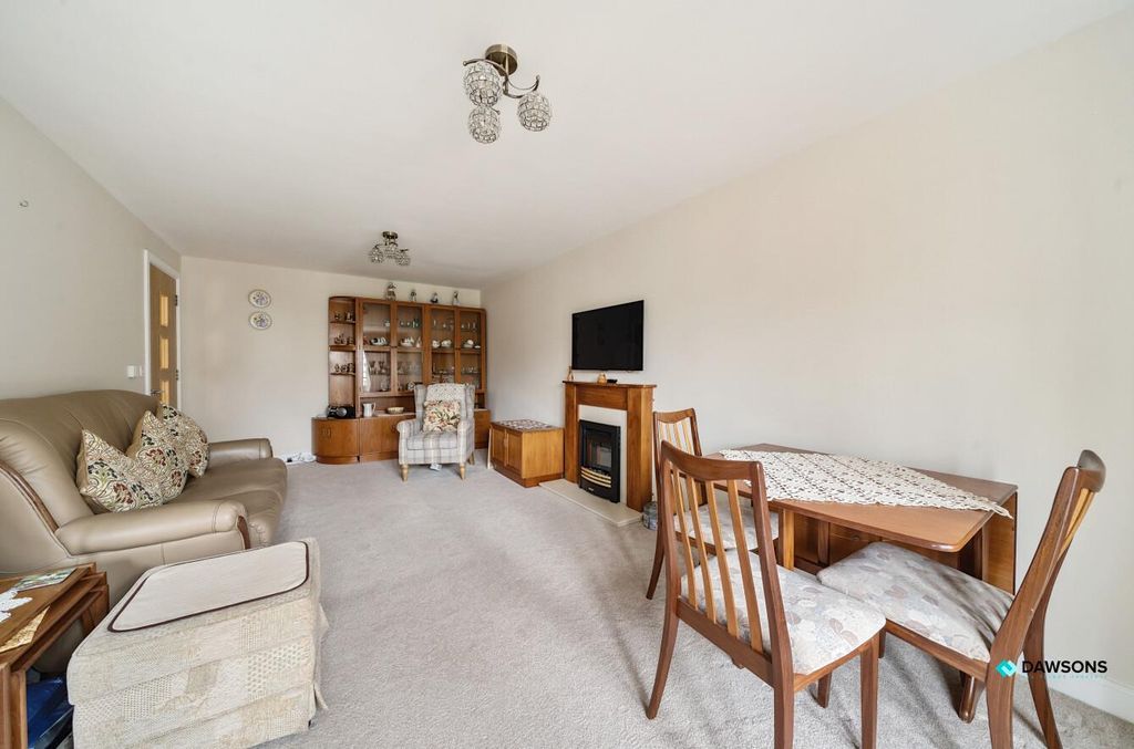 Property photo 2 of 29 B5Cfb755-Cce9-4A1d-95B1-Fca180d8365F.Jpg