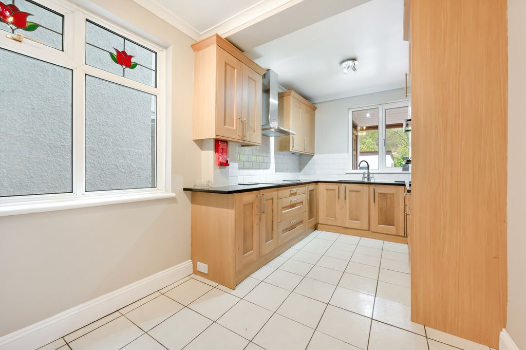 Property photo 3 of 13 Picture No. 13