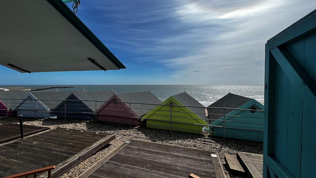 Property photo 3 of 15 Sea Views:-