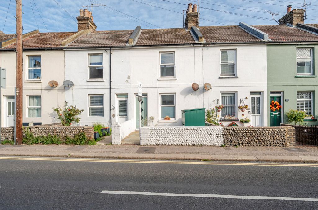 Property photo 1 of 12 1525040-3-1A0d296...