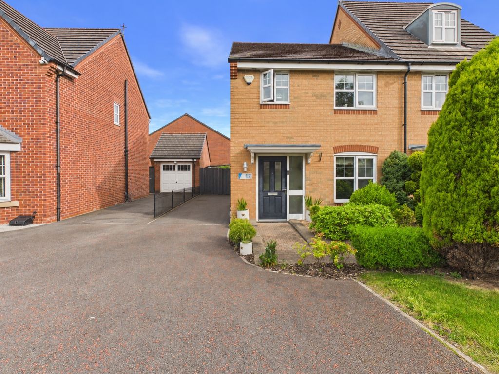 Property photo 1 of 33 A901d369-60A1-4d62-8971-496d28c6ee5F