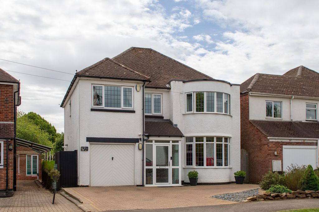 Property photo 3 of 32
