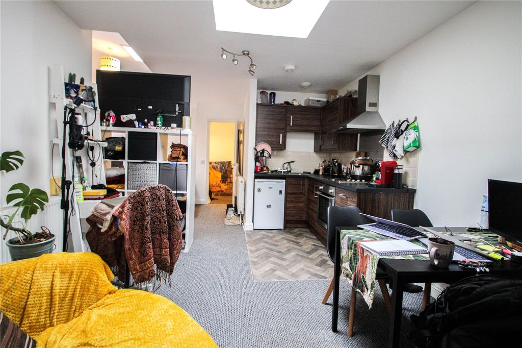 Property photo 1 of 6 Picture No. 05