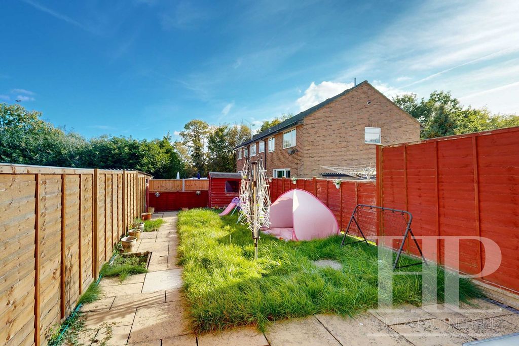Property photo 2 of 13