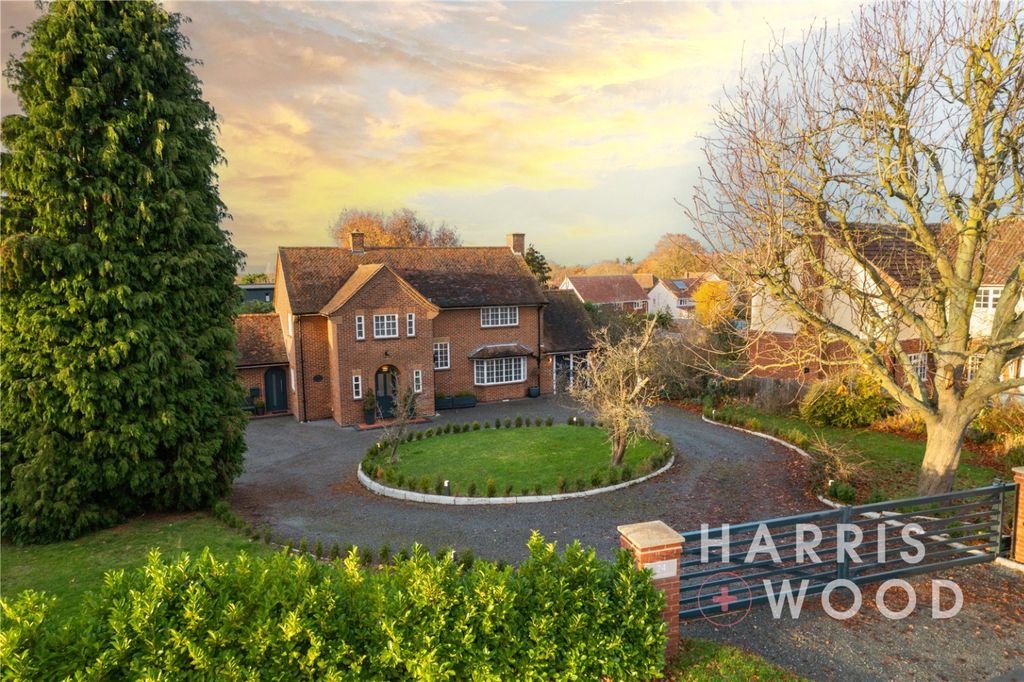 Property photo 1 of 53 3831281