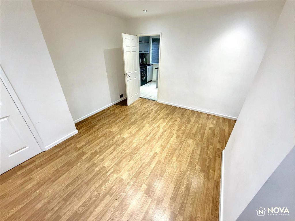 Property photo 3 of 13 Img_4529.Jpg