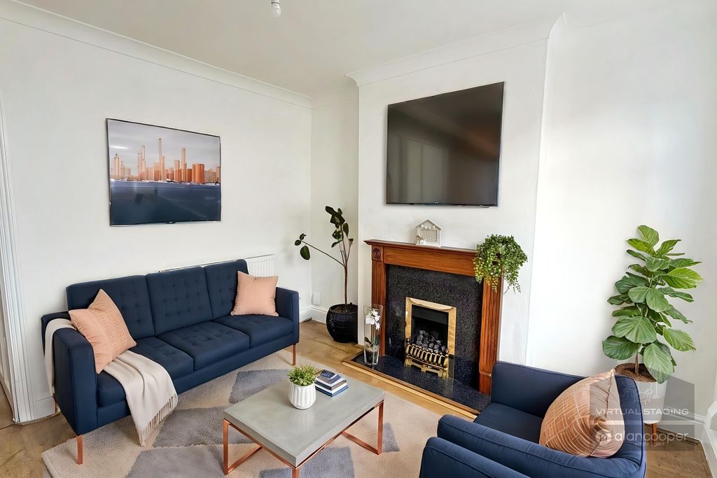 Property photo 2 of 15 5032573