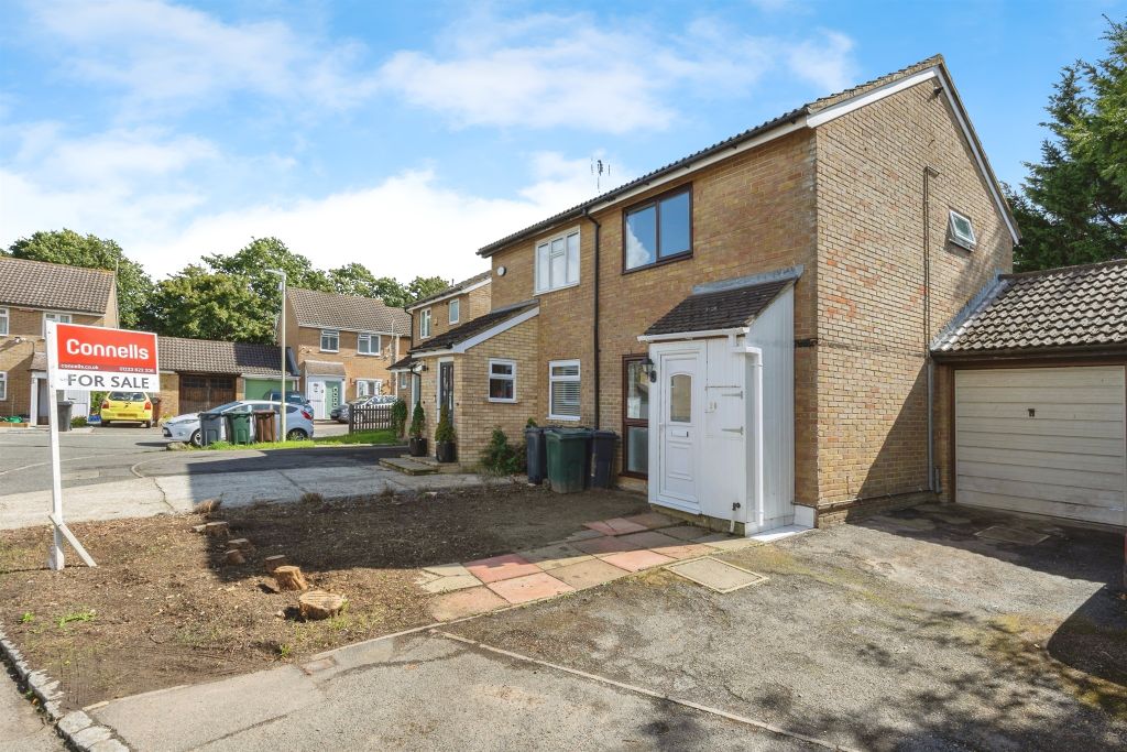 Property photo 1 of 17