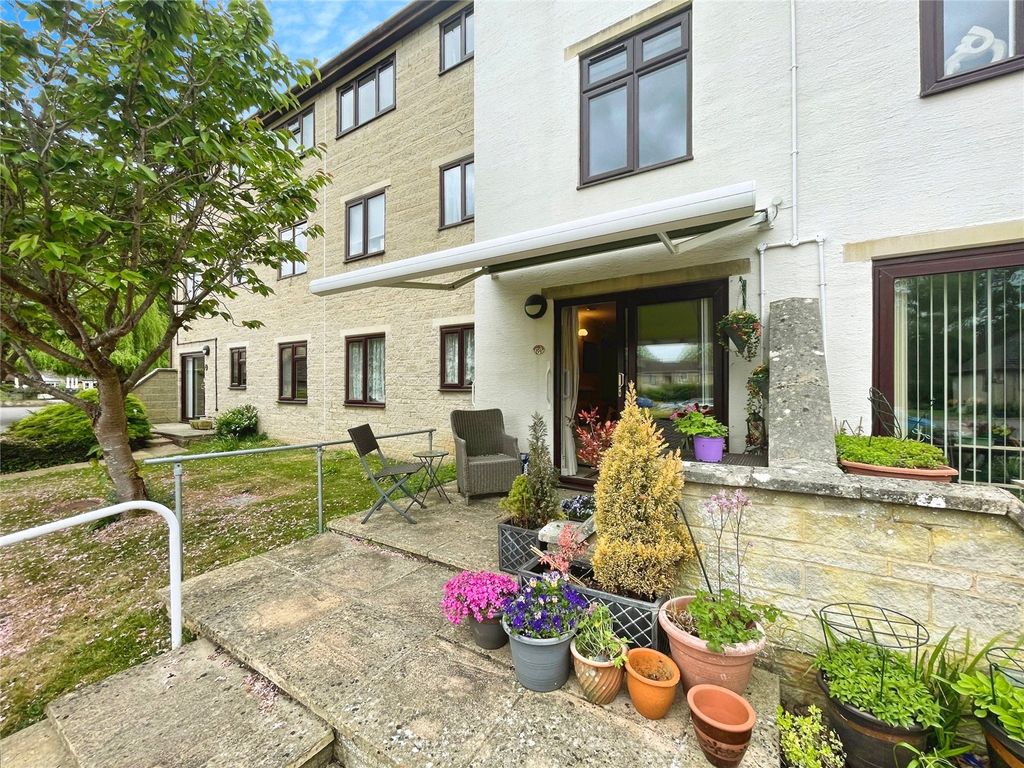 Property photo 1 of 10 Picture No. 11