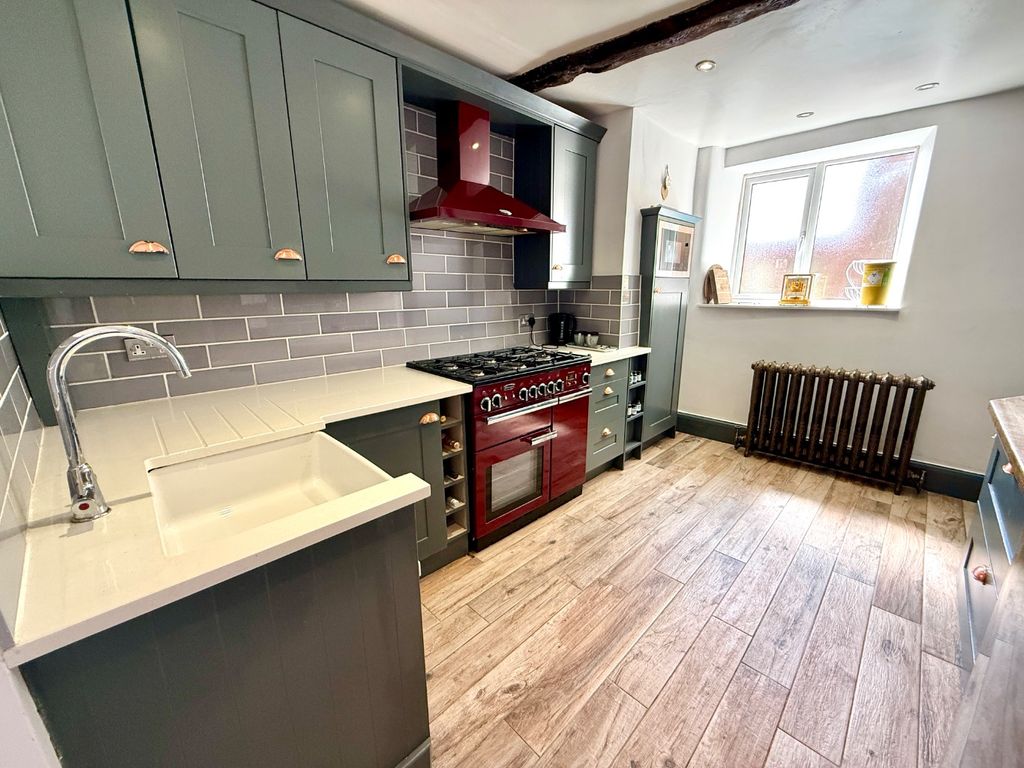 Property photo 2 of 44 5276533
