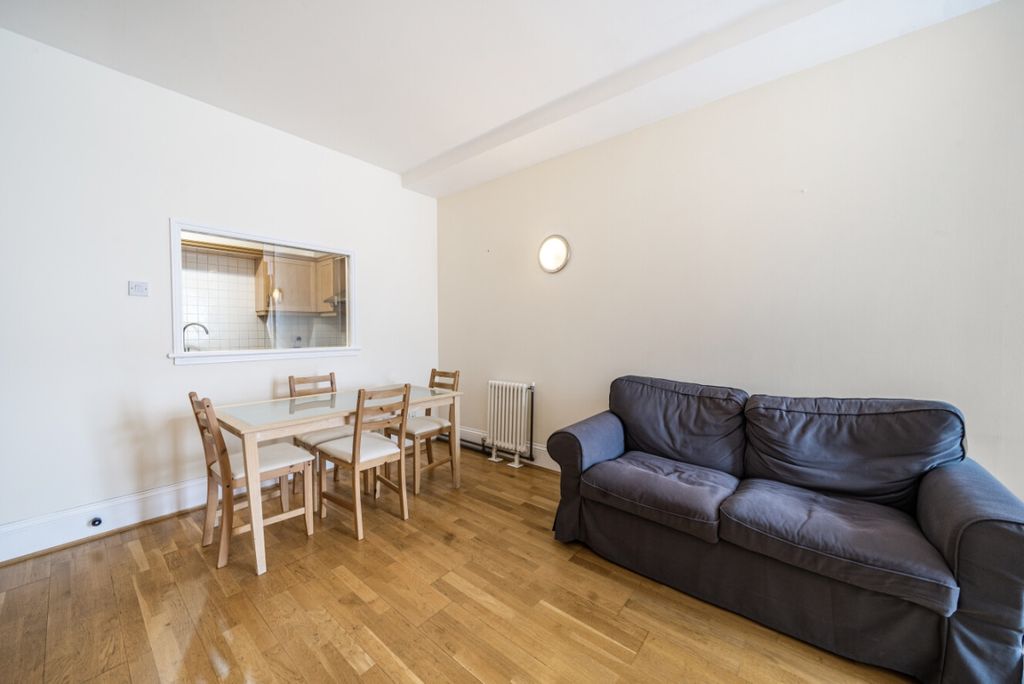 Property photo 3 of 17 1119746 (3)