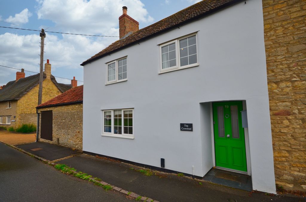 Property photo 1 of 37