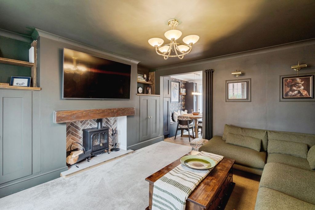 Property photo 3 of 20 Pbox-Img.Jpg