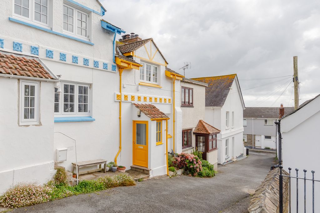 Property photo 2 of 25 218891 - Sunnyside, Portscatho-1.Jpg