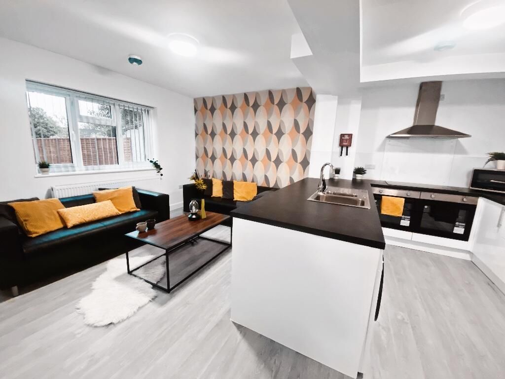 Property photo 1 of 20 1903556F79E9cd52Ad7E332F224c8823.Jpeg