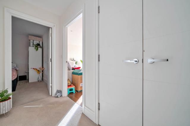 Property photo 3 of 13 Hallway
