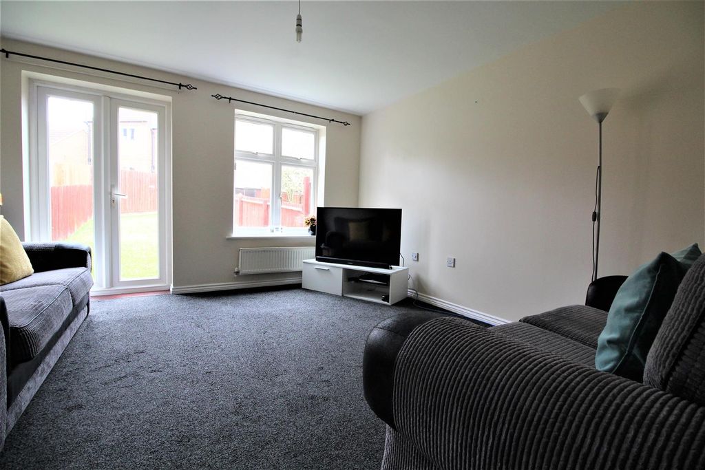Property photo 2 of 13 Img_4577.Jpg