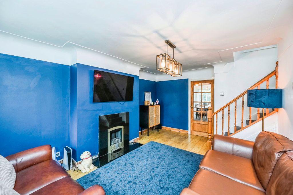 Property photo 2 of 16 Photography